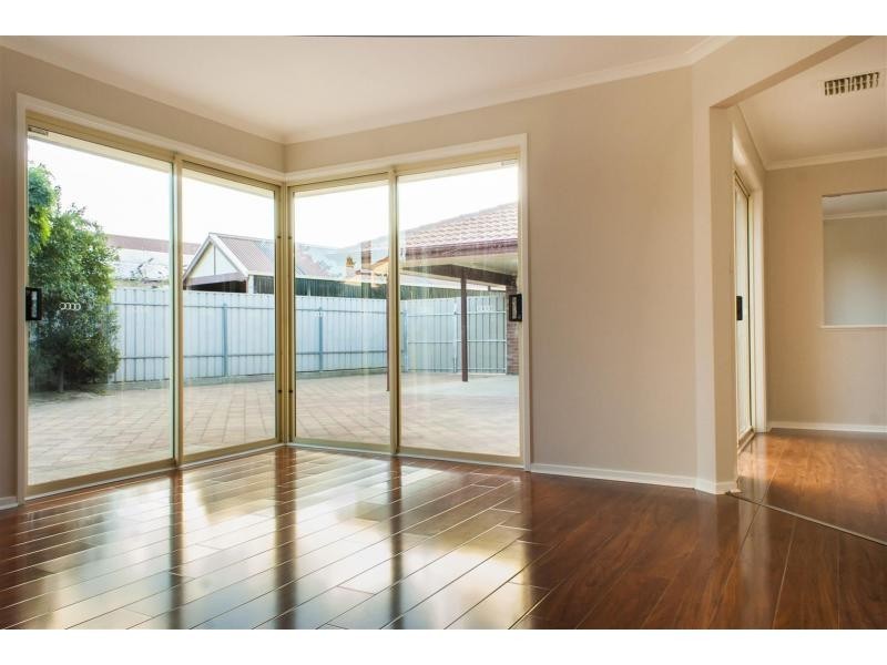 6 Oceanic Close, Seaford Rise SA 5169