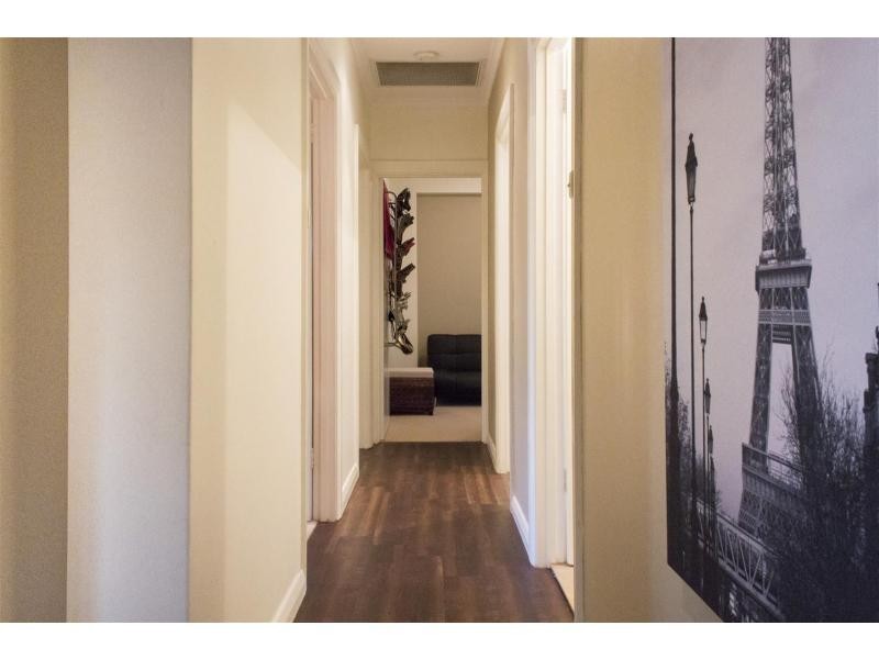 15 Roger Road, Morphett Vale SA 5162