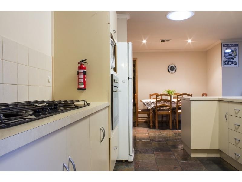 5 Cosgrove Crescent, Old Reynella SA 5161