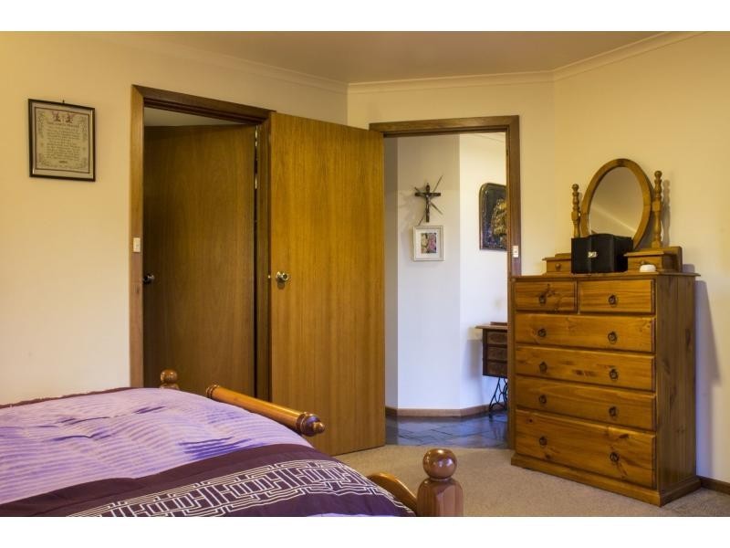 5 Cosgrove Crescent, Old Reynella SA 5161