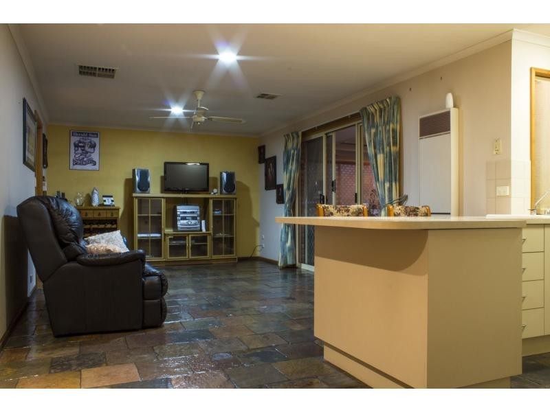 5 Cosgrove Crescent, Old Reynella SA 5161