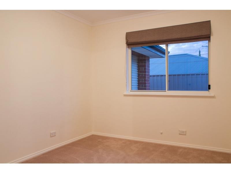 55a Dorrien Avenue, Woodcroft SA 5162