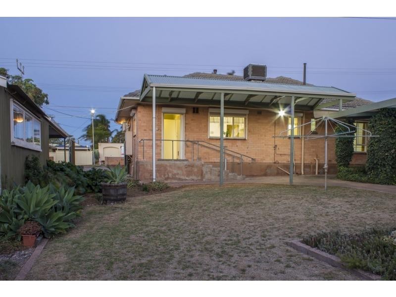 64 Davenport Terrace, Seacliff Park SA 5049