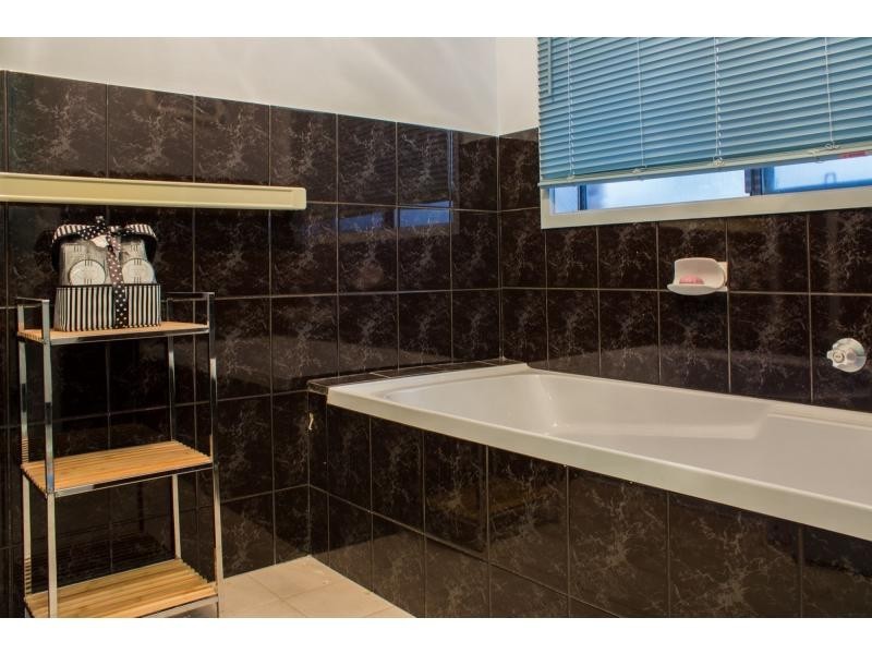 78 Old Honeypot Road, Noarlunga Downs SA 5168