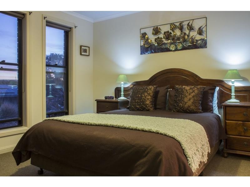 17 Barton Street, Yankalilla SA 5203