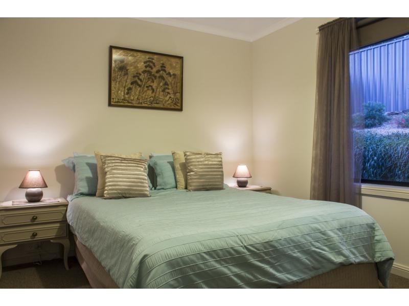 17 Barton Street, Yankalilla SA 5203