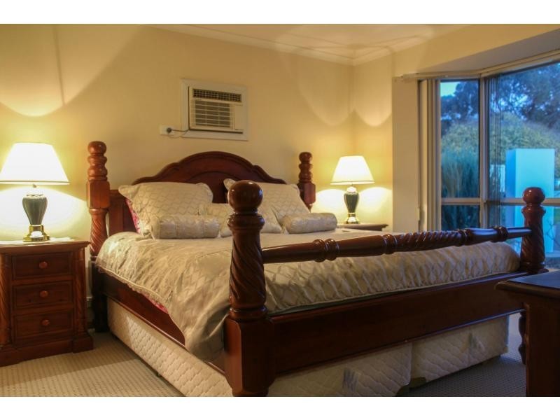 15 Maxwell Road, Hackham West SA 5163