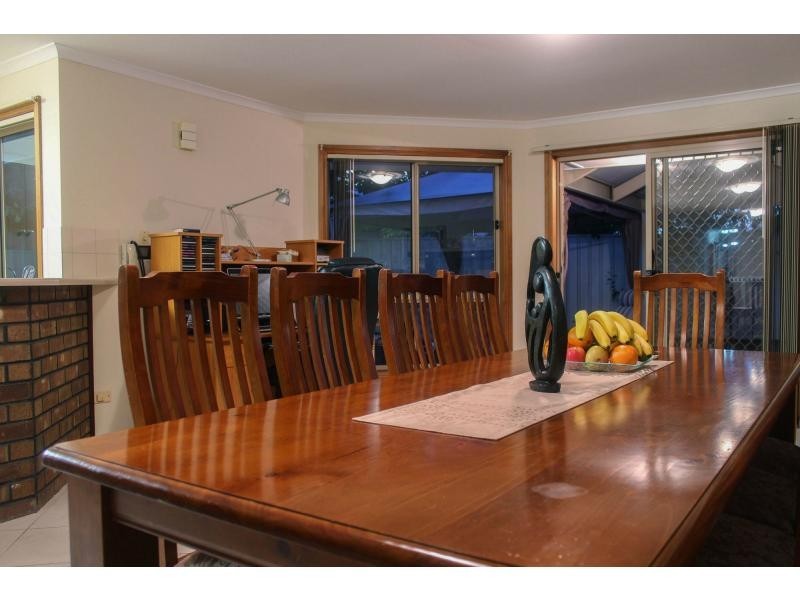 15 Maxwell Road, Hackham West SA 5163