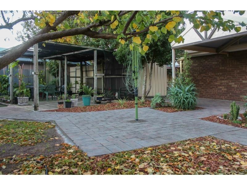 15 Maxwell Road, Hackham West SA 5163