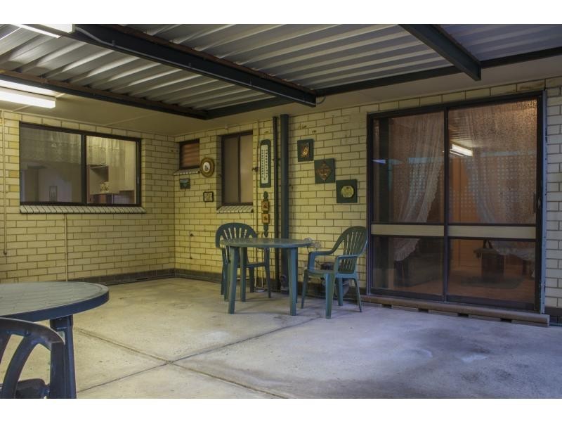 7 Robertson Avenue, Morphett Vale SA 5162