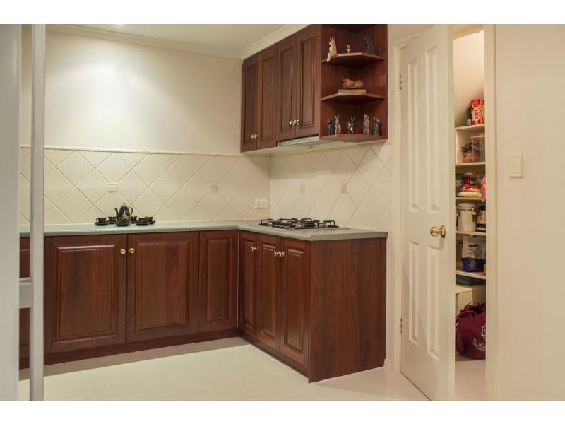 6 Douglas Fir Court, Aberfoyle Park SA 5159