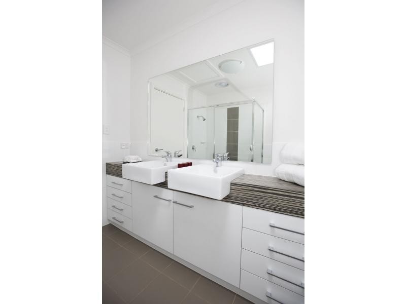 6a, b & c Saxon Avenue, Christies Beach SA 5165