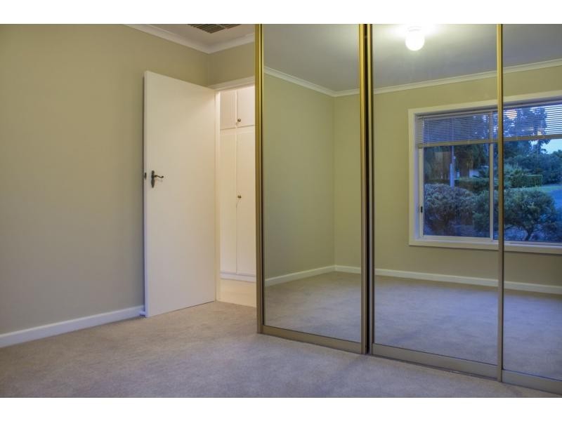 33 Ashton Rise, Huntfield Heights SA 5163