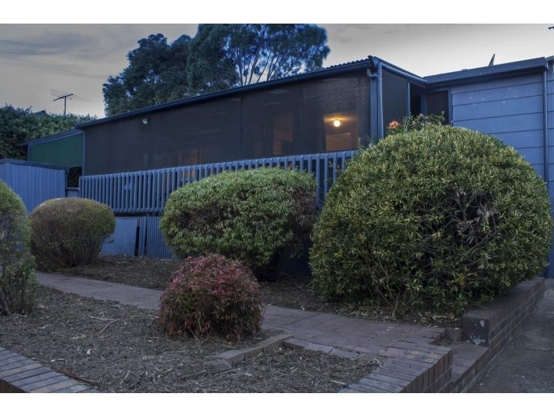 33 Ashton Rise, Huntfield Heights SA 5163