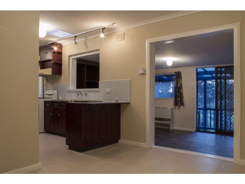 33 Ashton Rise, Huntfield Heights SA 5163