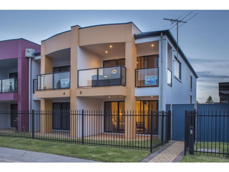 5/320 Esplanade, Moana SA 5169