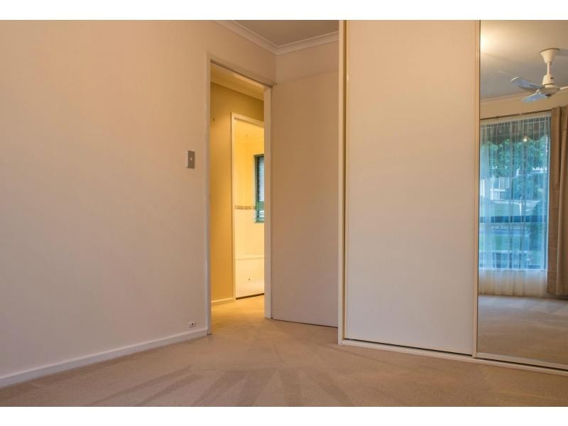 51 Lynlee Crescent, Huntfield Heights SA 5163