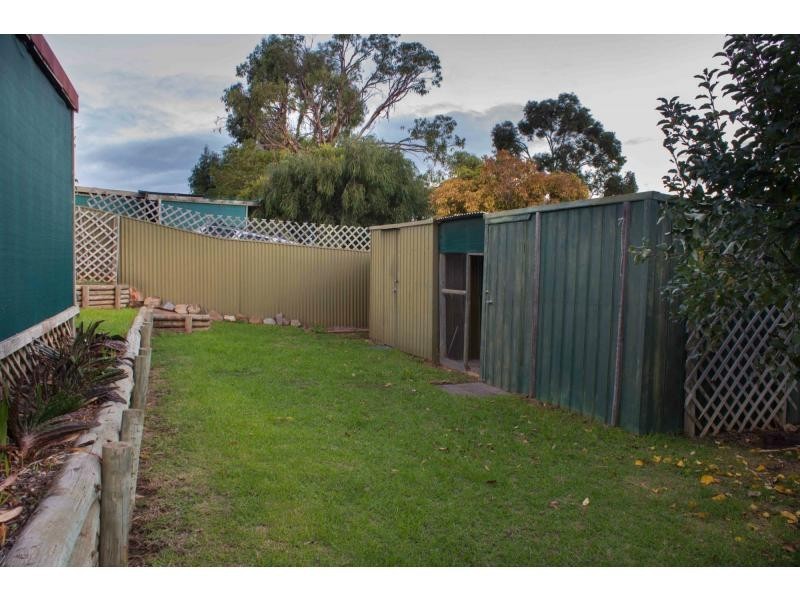 51 Lynlee Crescent, Huntfield Heights SA 5163