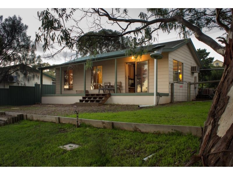 2 Panorama Crescent, Normanville SA 5204