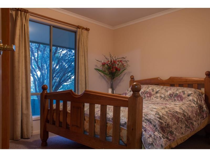 2 Panorama Crescent, Normanville SA 5204