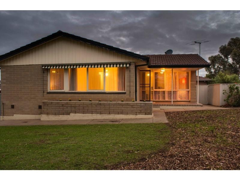 22 James Street, Morphett Vale SA 5162