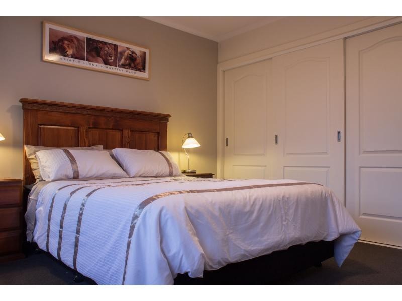 11 Ardross Crescent, Morphett Vale SA 5162