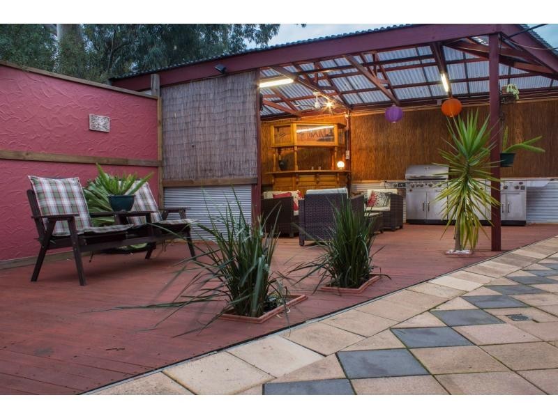 4 Redbank Close, O’halloran Hill SA 5158