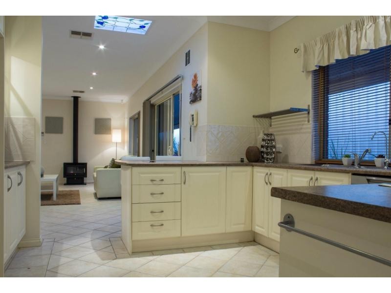 4 Redbank Close, O’halloran Hill SA 5158