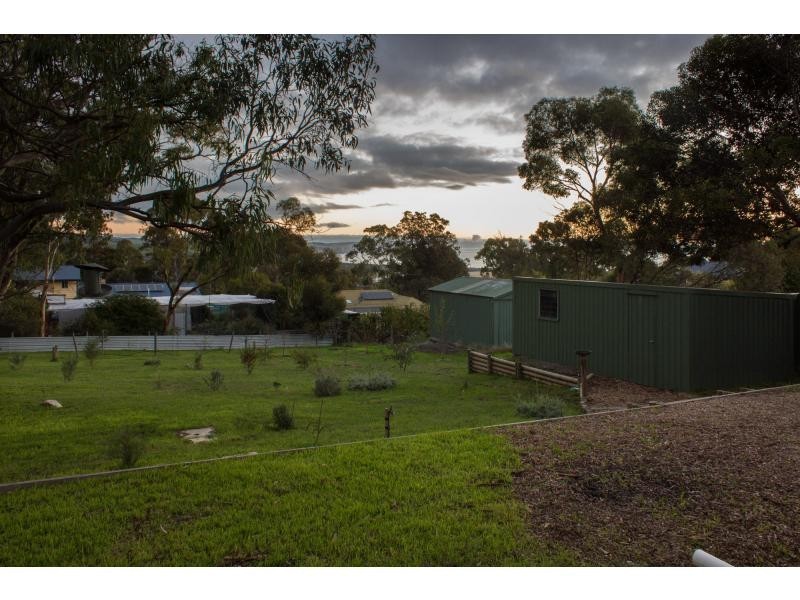 2 Panorama Crescent, Normanville SA 5204
