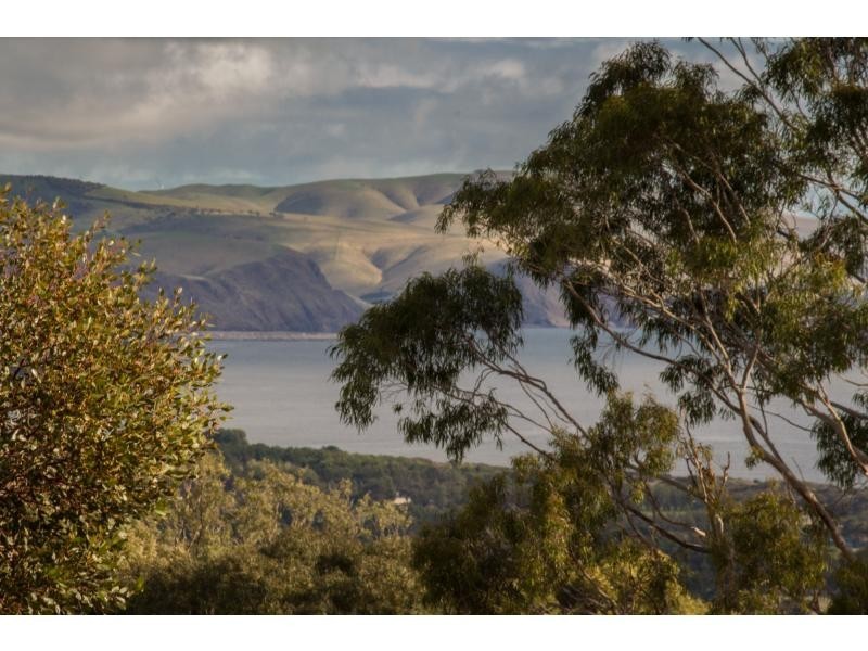 2 Panorama Crescent, Normanville SA 5204