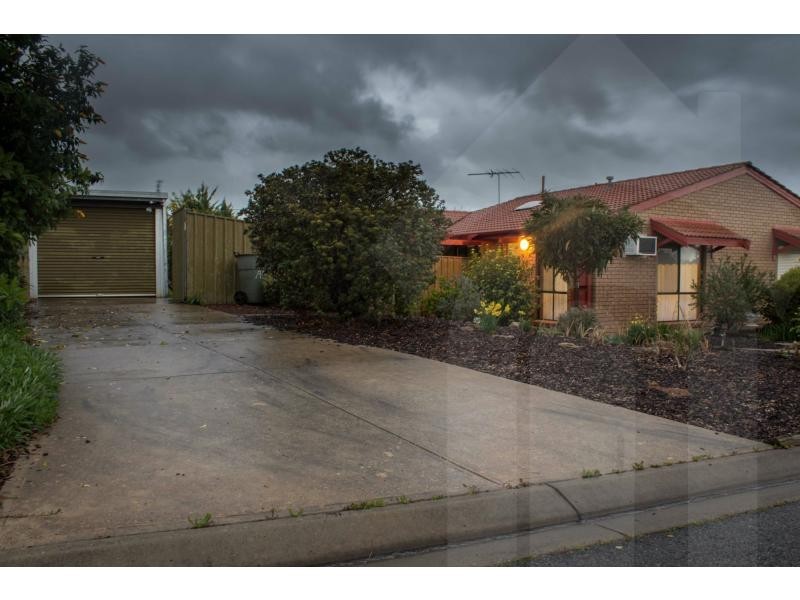 22 Adam Road, Morphett Vale SA 5162