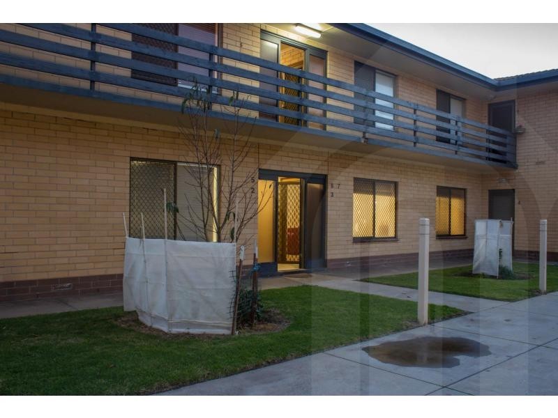 Unit 3/2 West Beach Road, West Beach SA 5024