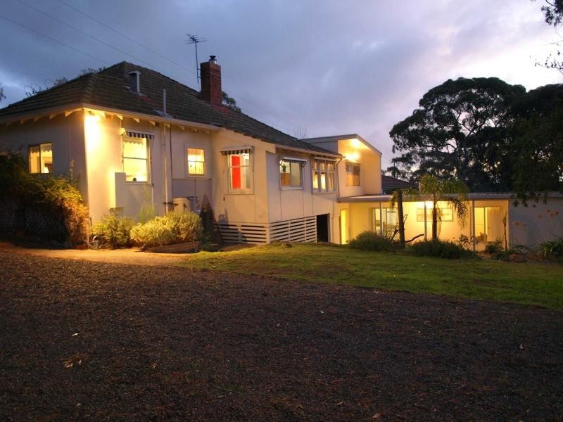 16 Young Street, Blackwood SA 5051