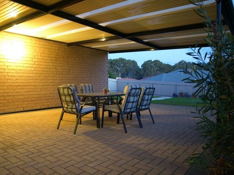 18 Jimmy Watson Drive, Woodcroft SA 5162