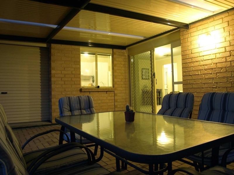 18 Jimmy Watson Drive, Woodcroft SA 5162