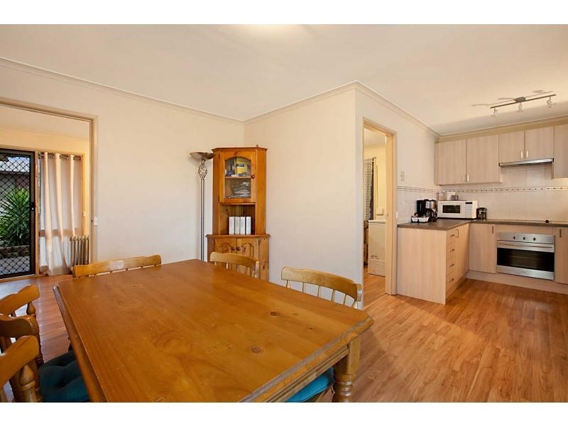 9 Glenhelen Road, Morphett Vale SA 5162