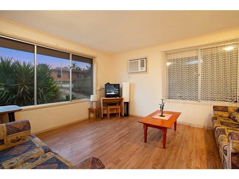 9 Glenhelen Road, Morphett Vale SA 5162