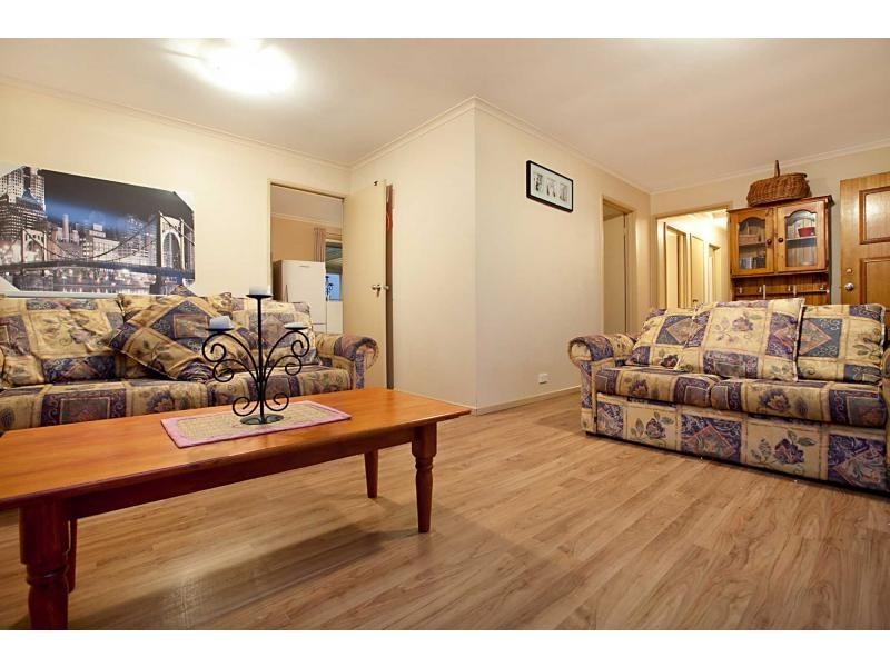 9 Glenhelen Road, Morphett Vale SA 5162