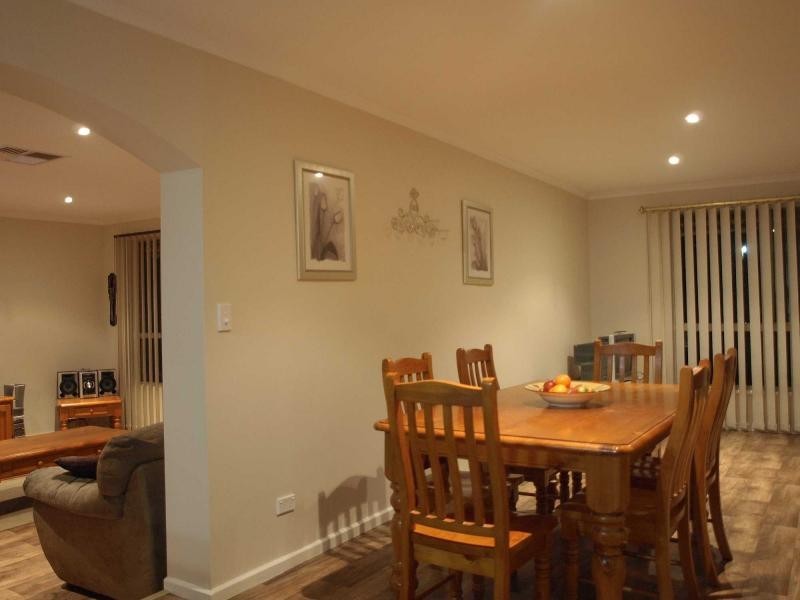 6 Monterey Avenue, Morphett Vale SA 5162