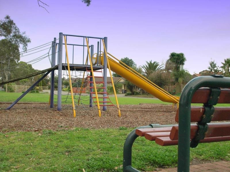 6 Monterey Avenue, Morphett Vale SA 5162