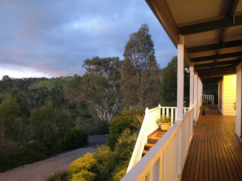 11 Coast View Court, Chandlers Hill SA 5159