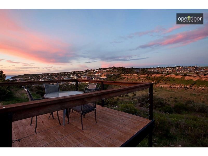 20 Freebairn Drive, Hallett Cove SA 5158