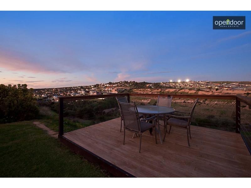 20 Freebairn Drive, Hallett Cove SA 5158