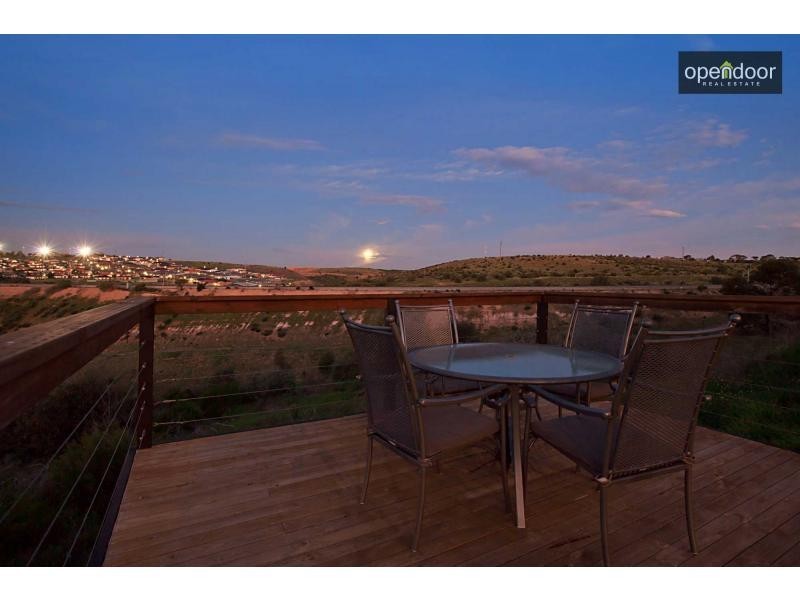 20 Freebairn Drive, Hallett Cove SA 5158