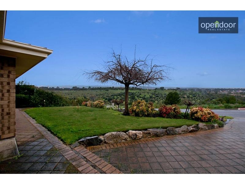 102 Woodend Road, Trott Park SA 5158