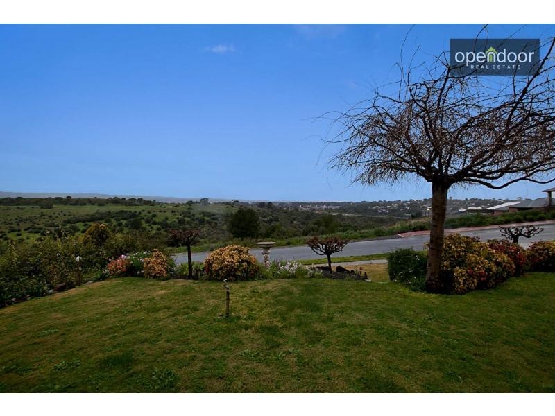 102 Woodend Road, Trott Park SA 5158