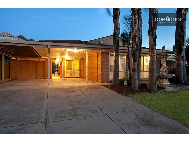 11 Cohen Court, Clovelly Park SA 5042