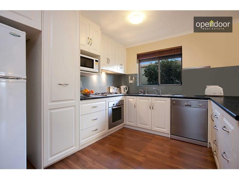 11 Cohen Court, Clovelly Park SA 5042