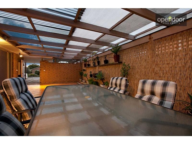 11 Cohen Court, Clovelly Park SA 5042
