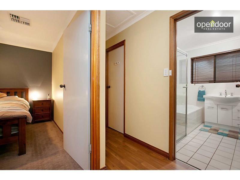 11 Cohen Court, Clovelly Park SA 5042